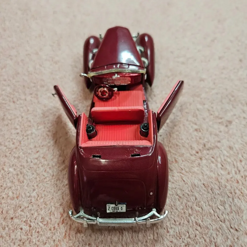 Signature Models 1937 Cord 812 Supercharged Diecast Model Car, Burgundy